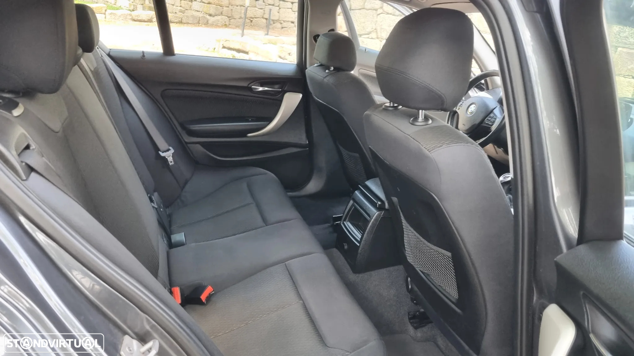 BMW 116 d EDynamics Line Urban - 24