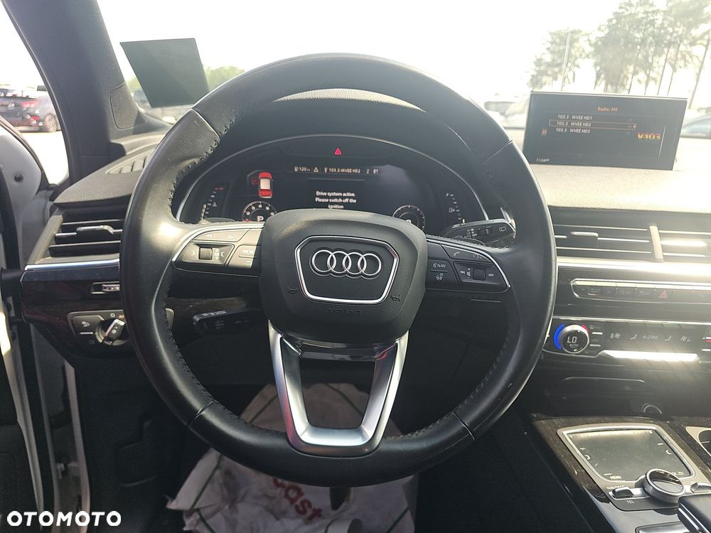 Audi Q7 - 12
