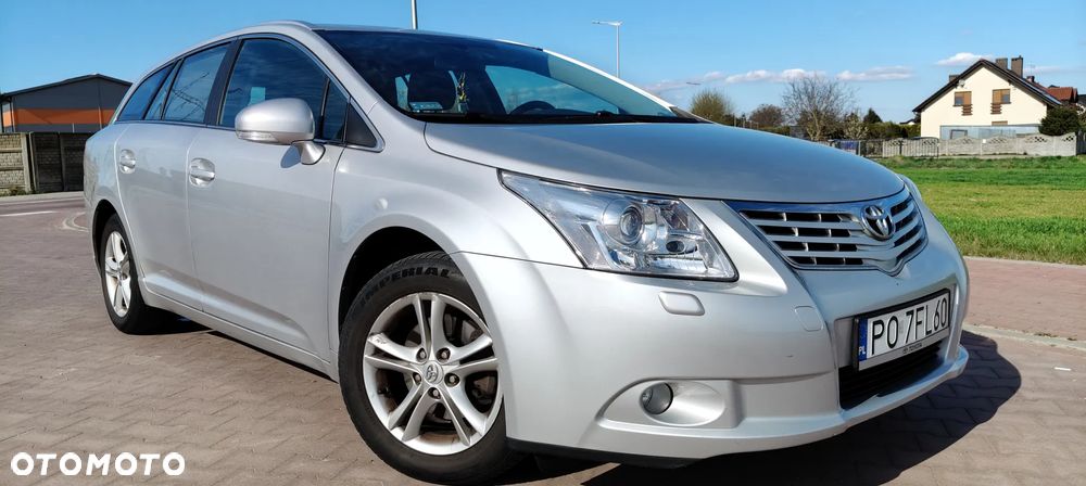 Toyota Avensis 2.0 Sol plus - 1