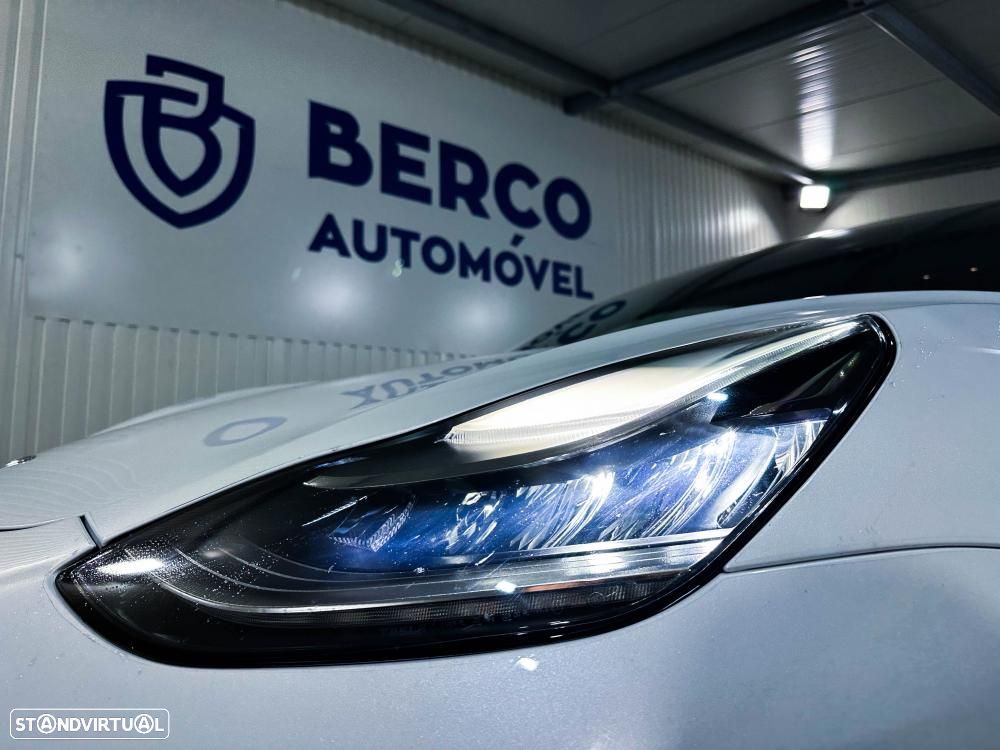 Tesla Model 3 Long-Range Dual Motor AWD - 14
