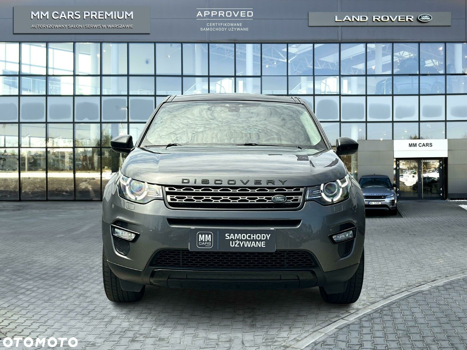 Land Rover Discovery Sport - 8