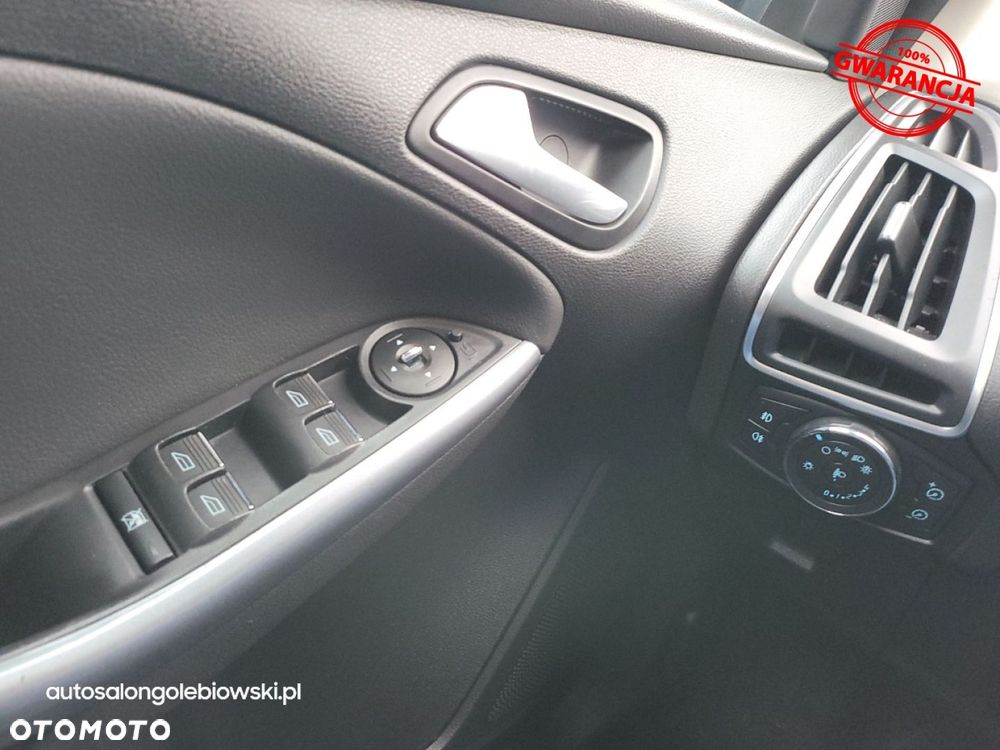 Ford Focus - 23