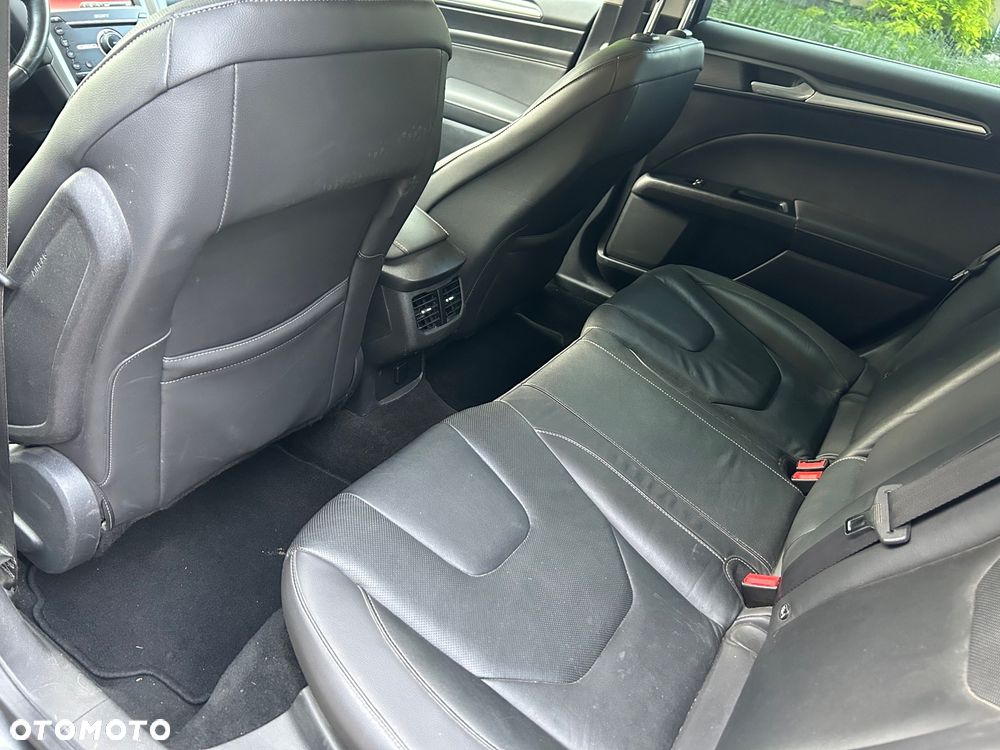 Ford Mondeo 1.6 TDCi Titanium - 17