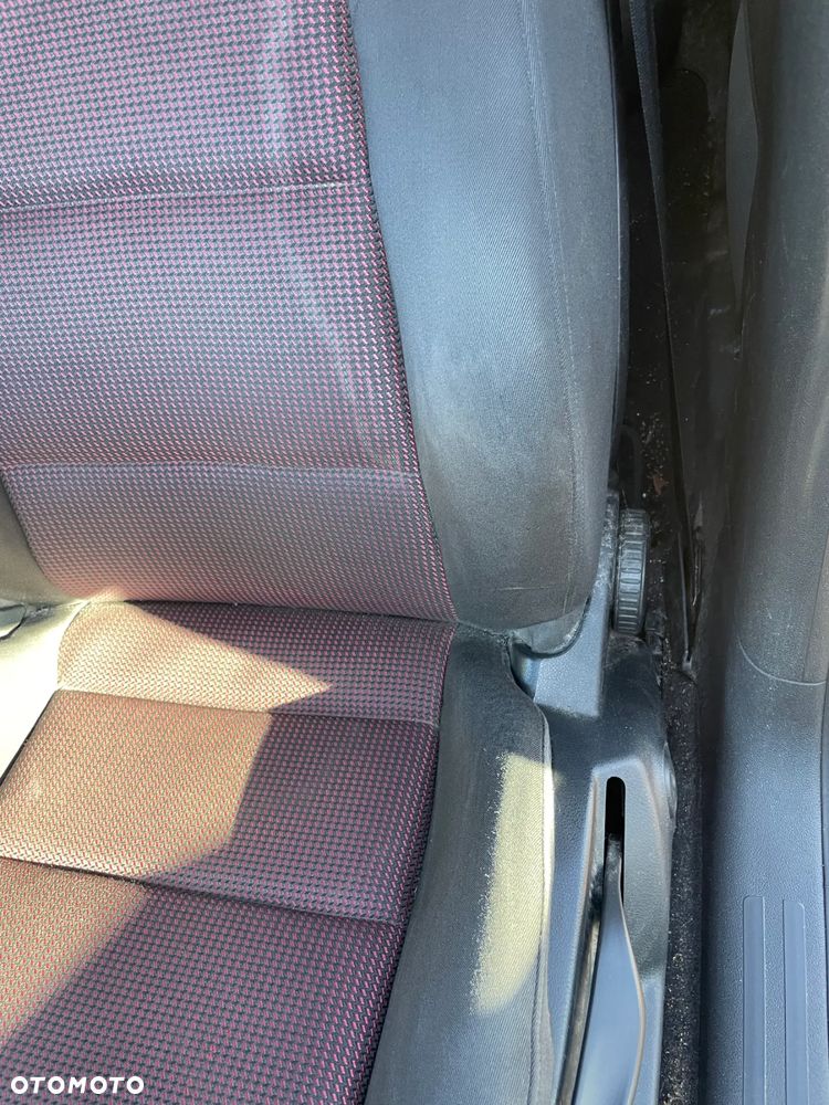 SIEDZENIA FOTELE GRZANE ELEKTRYCZNE KANAPA TYŁ AUDI A3 8P LIFT 5D - 5