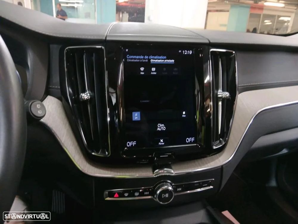 Volvo XC 60 2.0 T8 PHEV Inscription AWD - 7