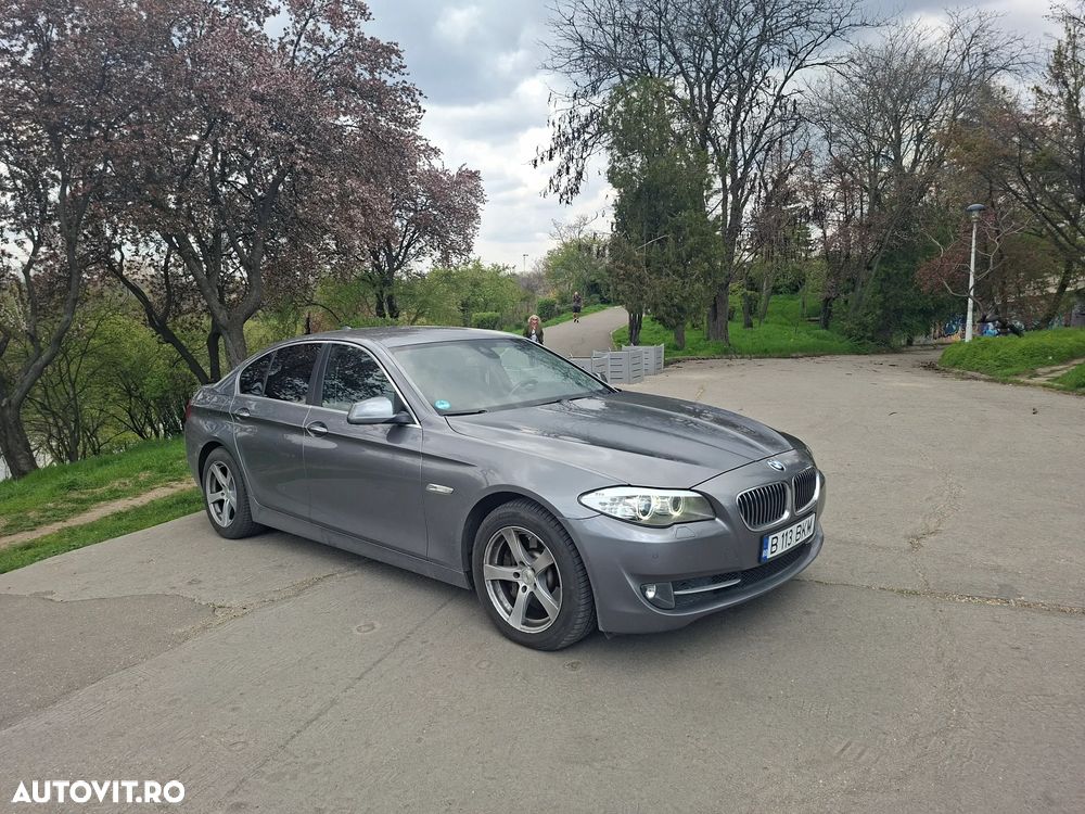 BMW Seria 5 525d Sport-Aut. - 6