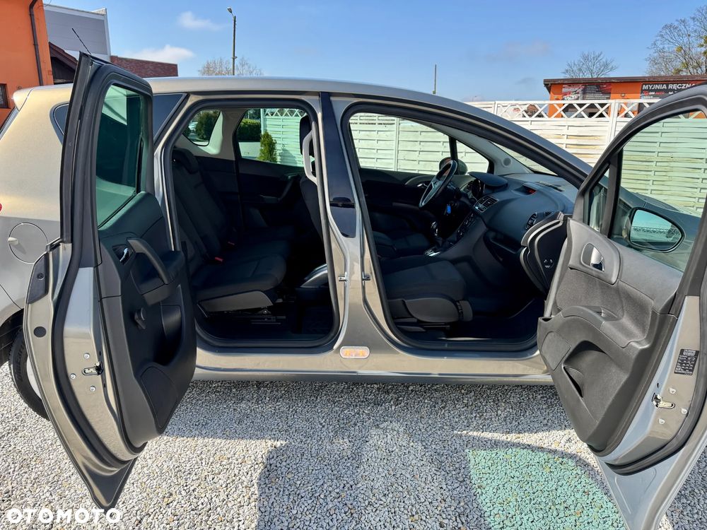 Opel Meriva 1.4 Style - 32