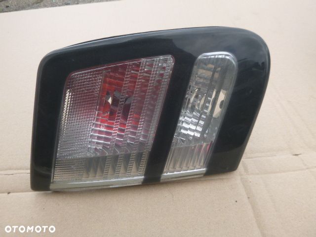 LAMPA LEWY TYŁ LEWA TYLNA SAAB 93 9-3 II LIFT W KLAPĘ SEDAN 07-11