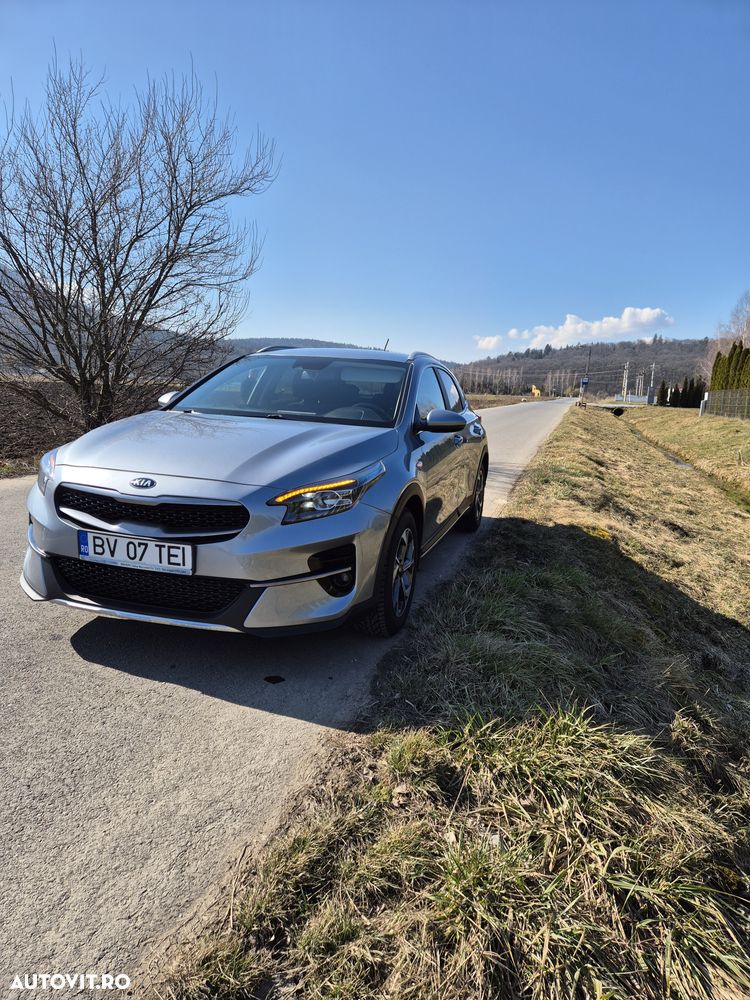 Kia XCeed 1.4 T-GDI 6MT City - 9