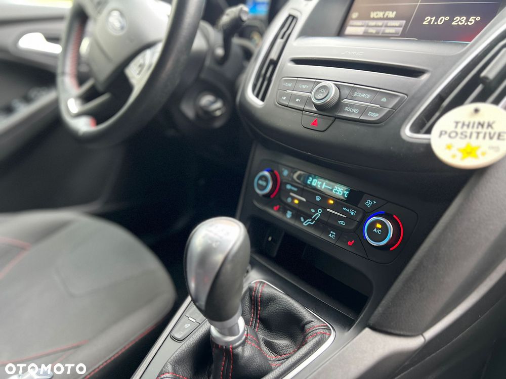 Ford Focus 1.5 EcoBoost Black Edition ASS - 39