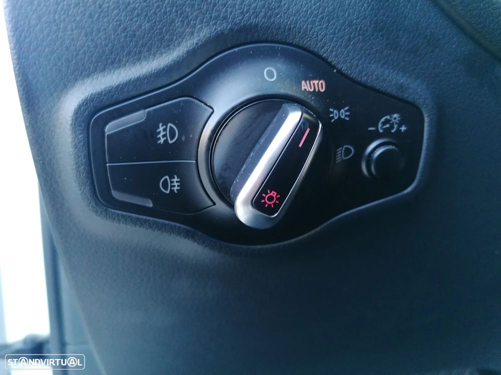 Audi Q5 2.0 TDI quattro S-line S-tronic - 22