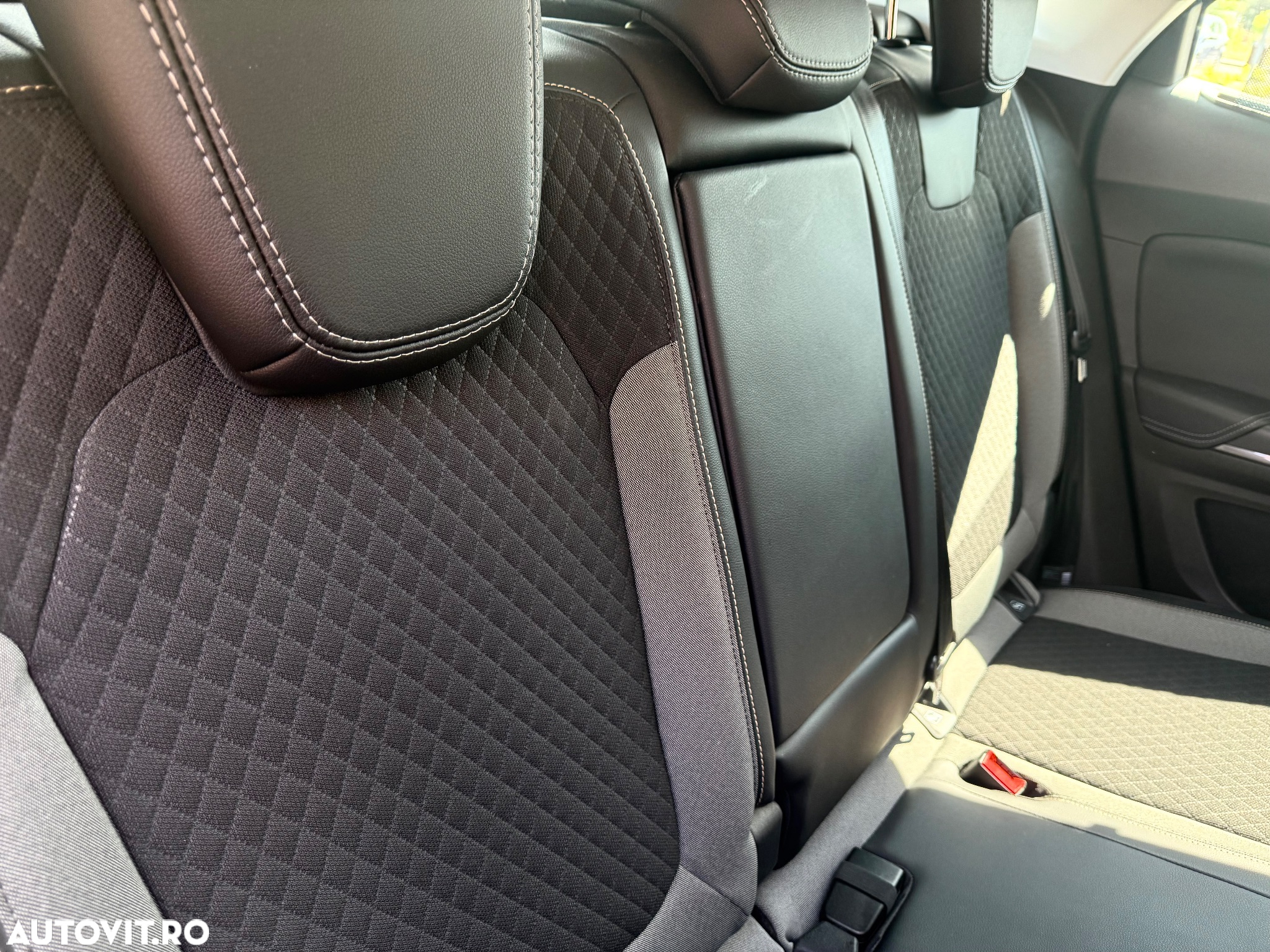 Opel Grandland X 1.2 Turbo START/STOP Aut. Innovation - 13