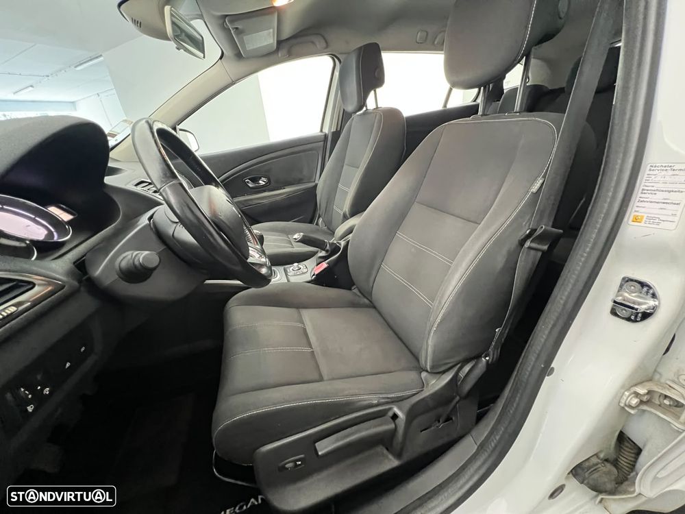 Renault Mégane Sport Tourer 1.5 dCi Dynamique - 7