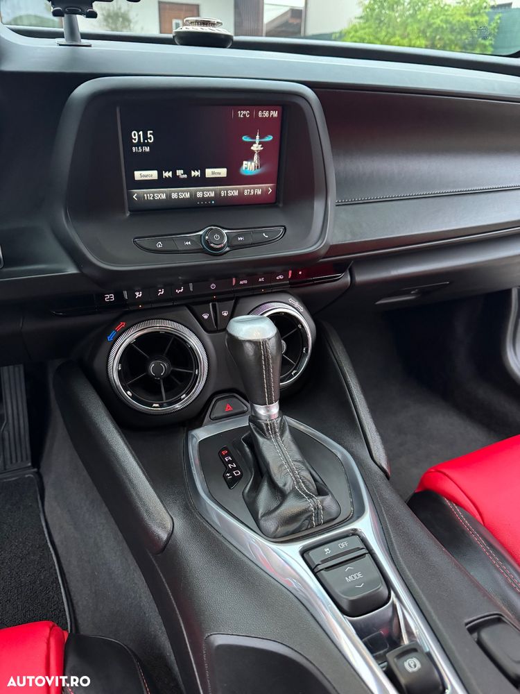 Chevrolet Camaro Coupe 2.0 Aut. - 10