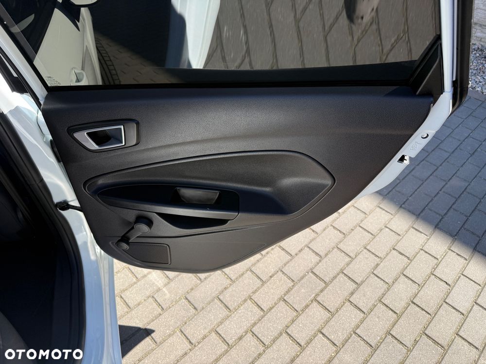 Ford Fiesta - 14