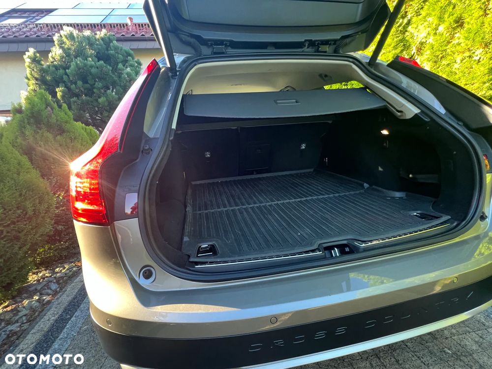 Volvo V90 D5 AWD Inscription - 13