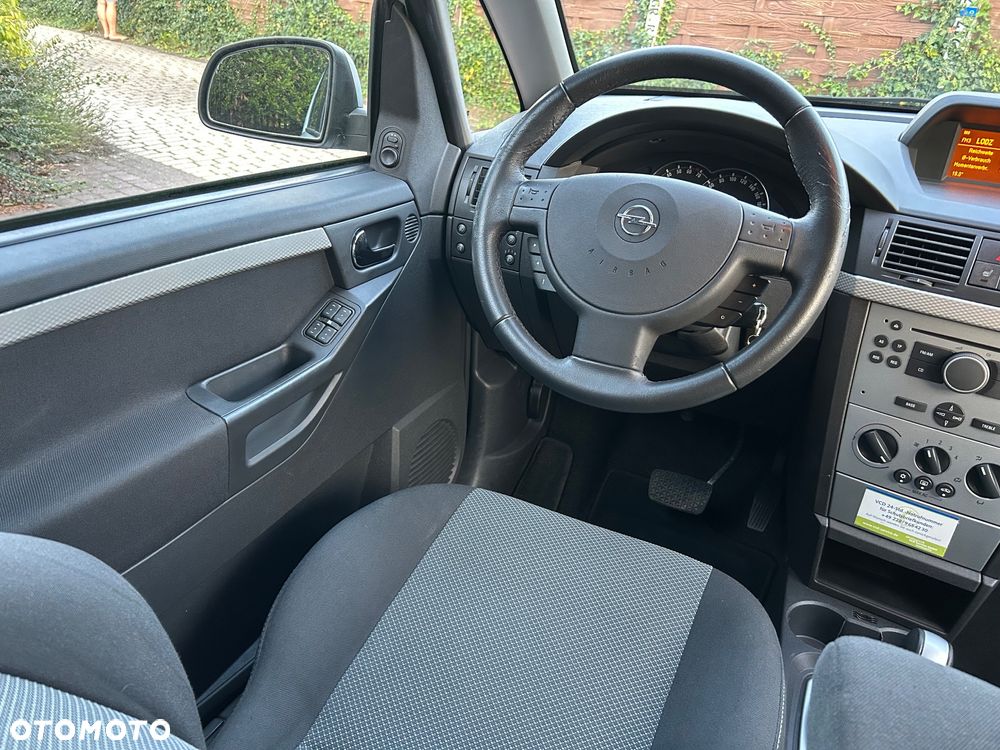 Opel Meriva - 31