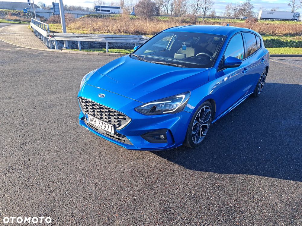 Ford Focus 1.0 EcoBoost Hybrid ST-LINE DESIGN - 1