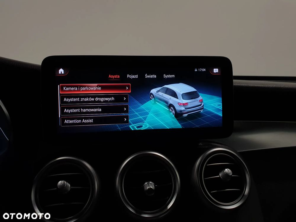 Mercedes-Benz GLC 220 d 4Matic 9G-TRONIC AMG Line Plus - 22