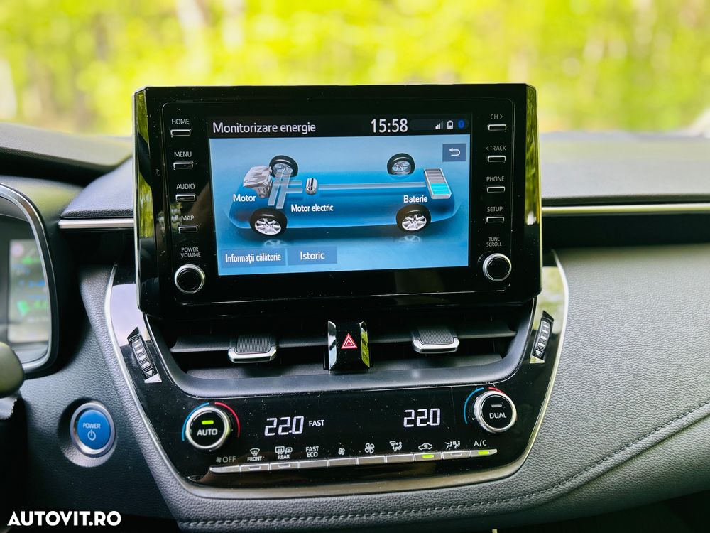 Toyota Corolla 1.8 HSD Business - 6