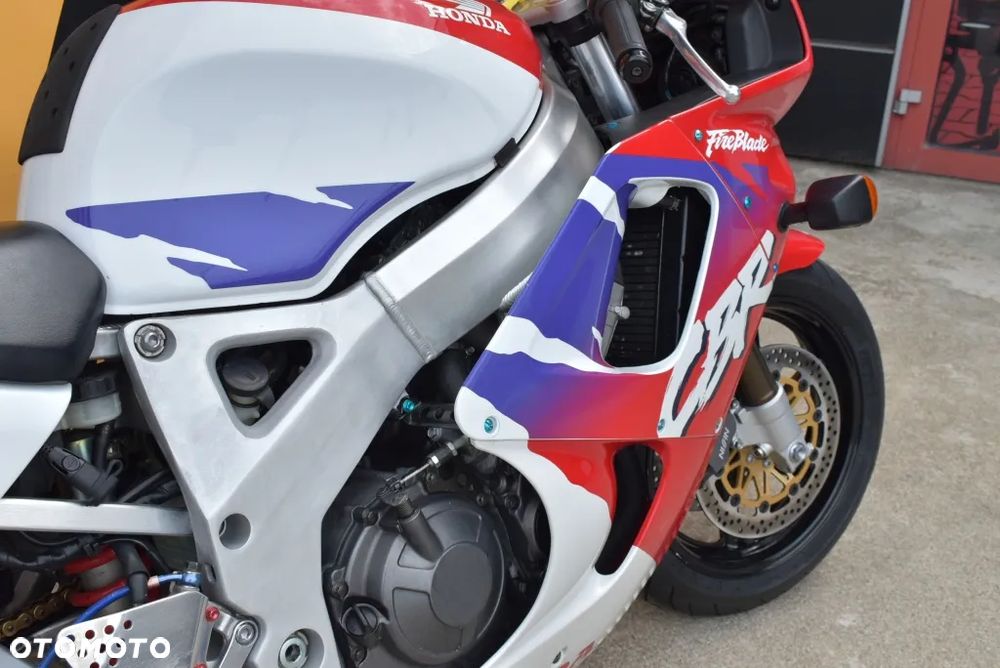 Honda CBR - 31