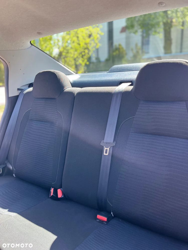 Peugeot 301 1.6 VTi Active - 16