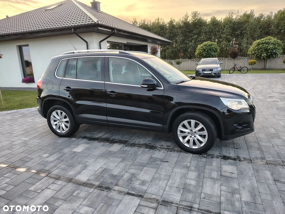 Volkswagen Tiguan 2.0 TDI DPF 4Motion DSG Exclusive - 4