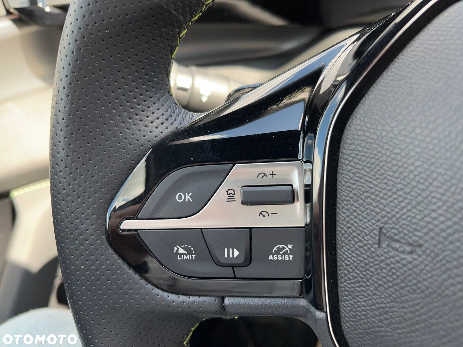 Peugeot 308 1.2 PureTech GT S&S EAT8 - 22