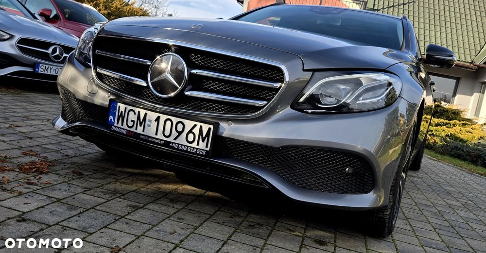 Mercedes-Benz Klasa E 220 d 9G-TRONIC - 3
