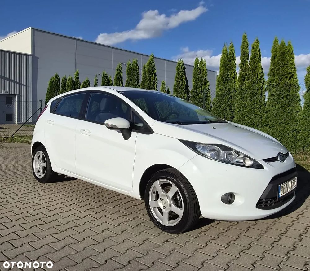 Ford Fiesta 1.25 Champions Edition - 8