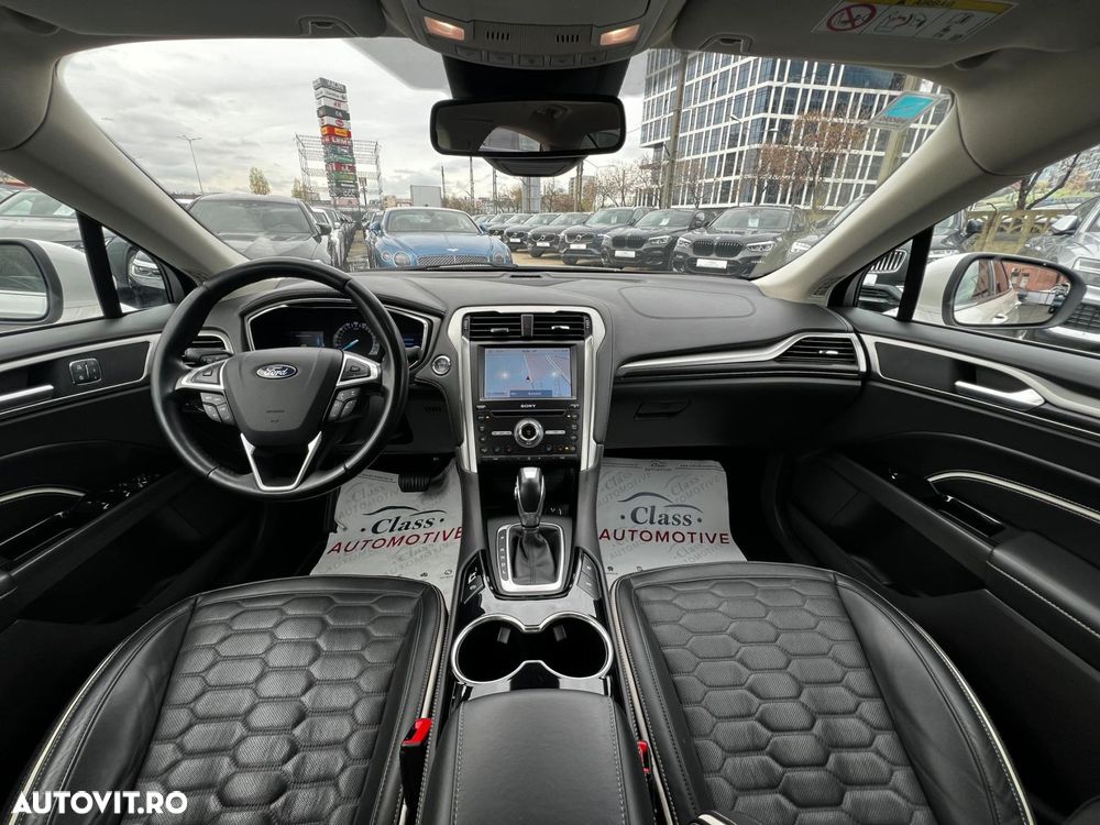 Ford Mondeo 2.0 HEV Vignale - 4