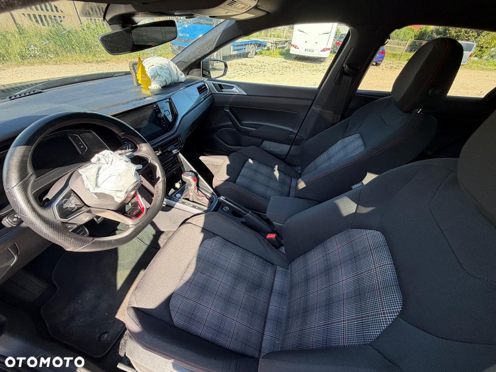 Volkswagen Polo 2.0 TSI GTI DSG - 9