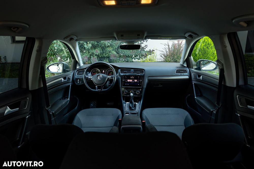VOLKSWAGEN Golf 2019 — imagine 6