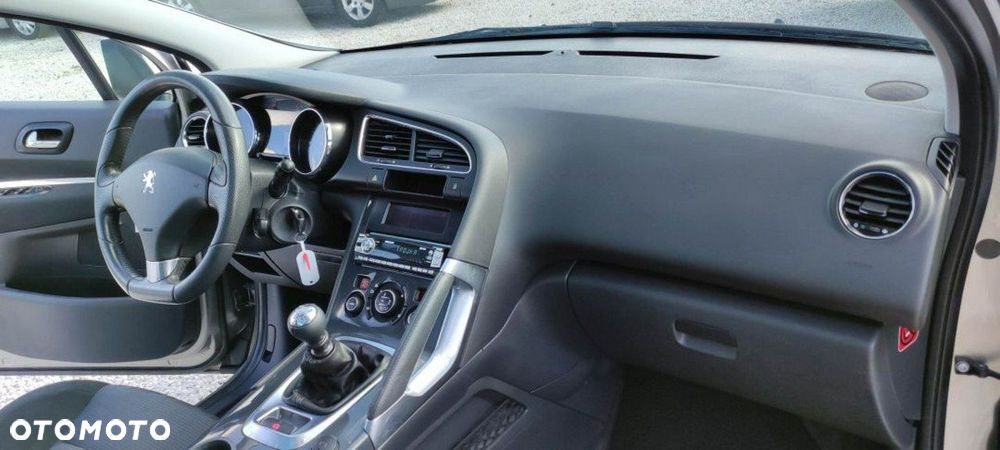 Peugeot 3008 HDi 150 Active - 23