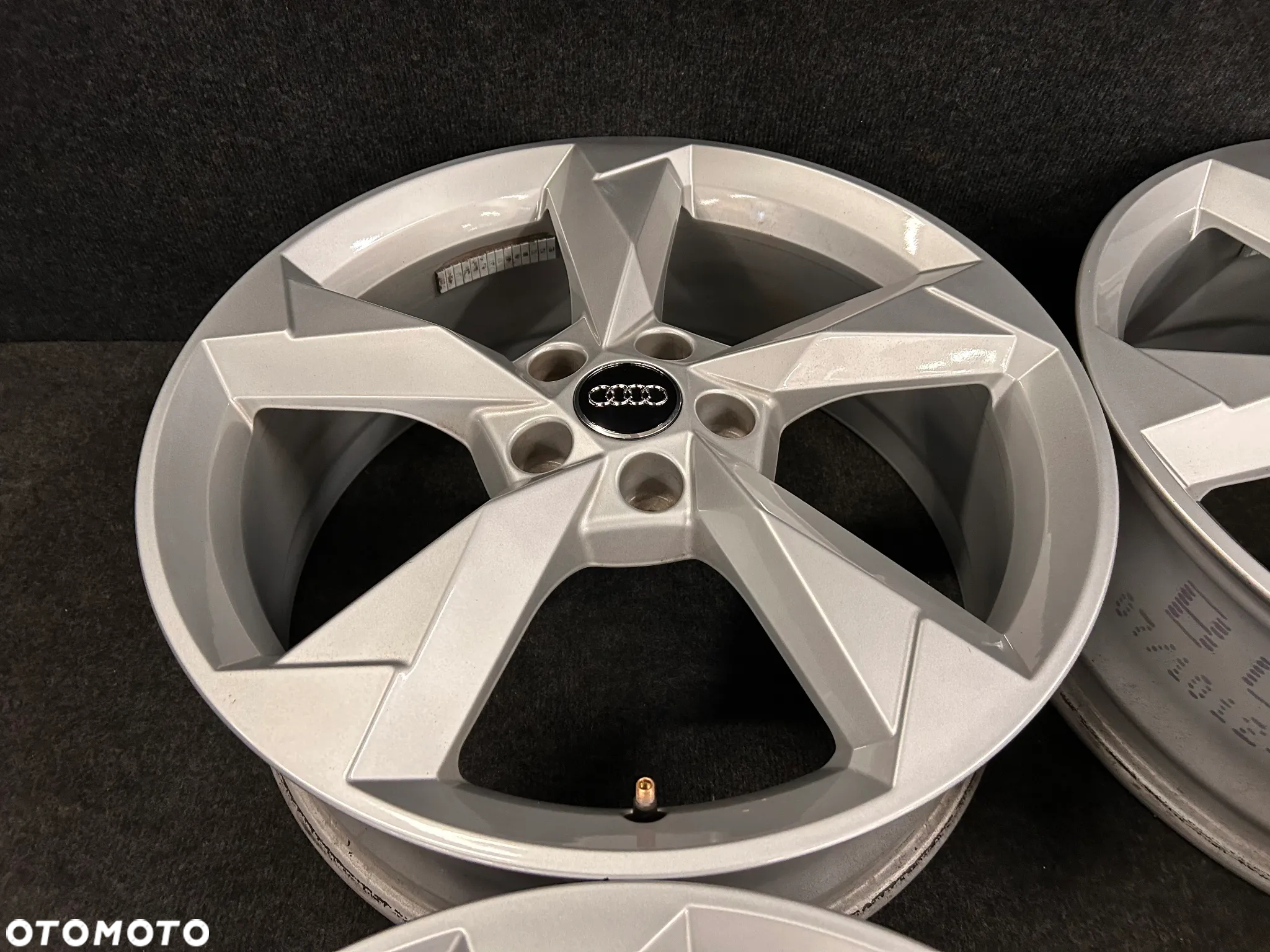 Alufelgi Audi Q3, A3, A4 B7, Skoda Kodiaq, Karoq, VW Tiguan, T-Roc 19 cali 5x112 4szt. ŁADNE! - 8
