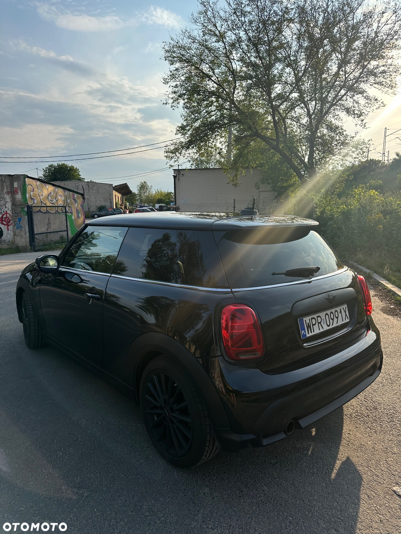 MINI ONE - 4