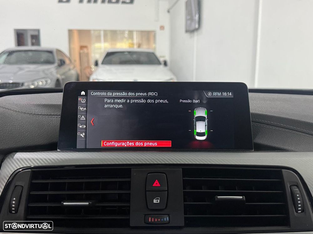 BMW 330 e iPerformance Pack M - 25