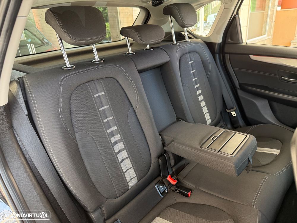BMW 216 Active Tourer d Line Sport - 49