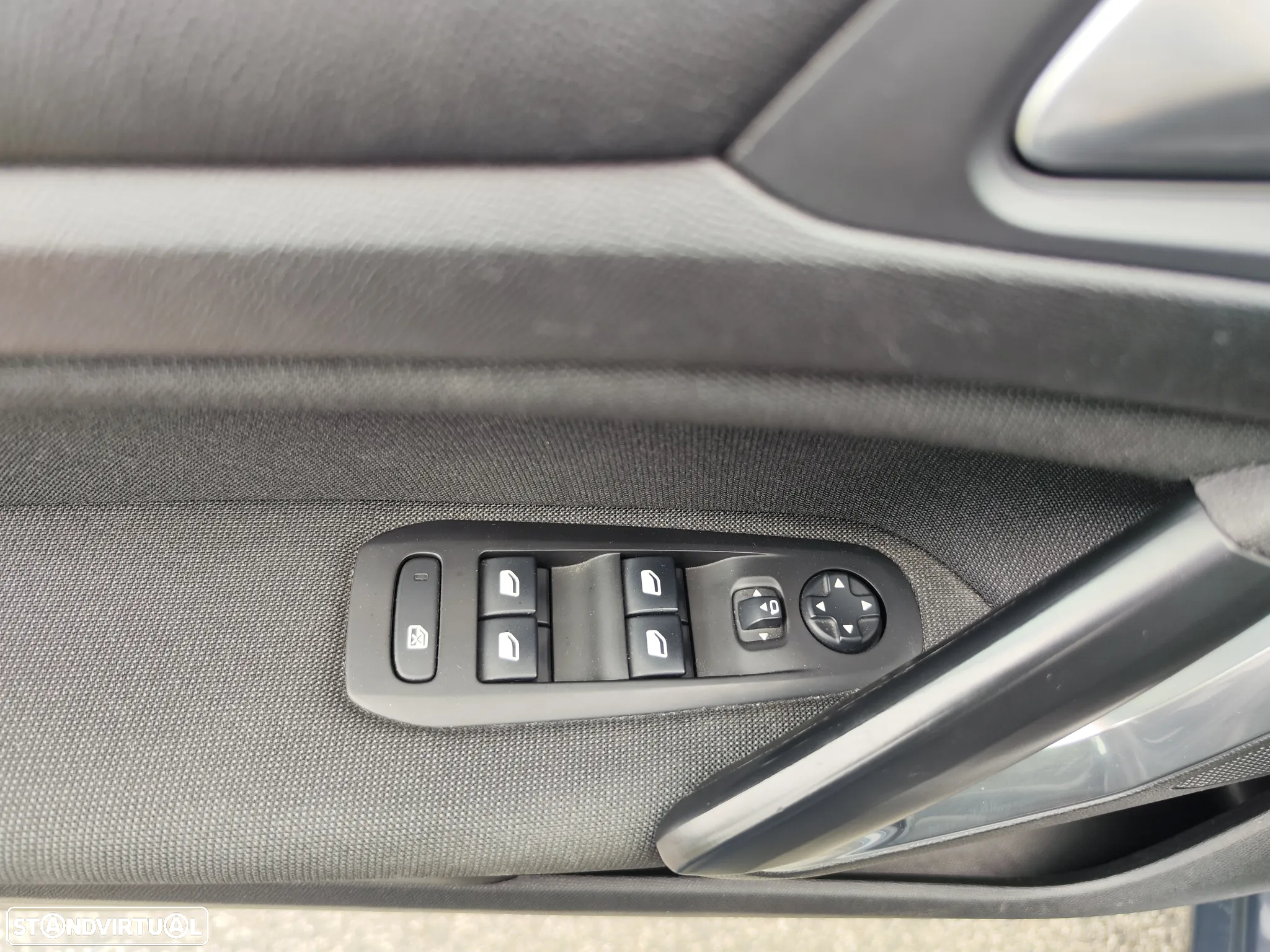 Peugeot 308 SW 1.2 PureTech Allure Full LED EAT8 - 24