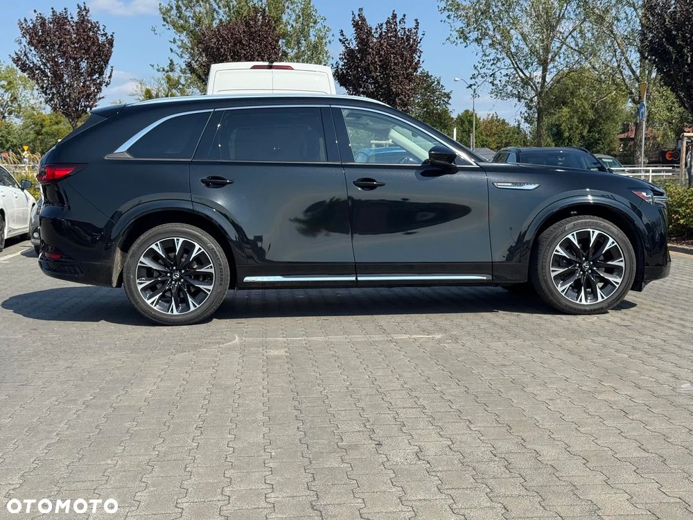 Mazda CX-90 - 11
