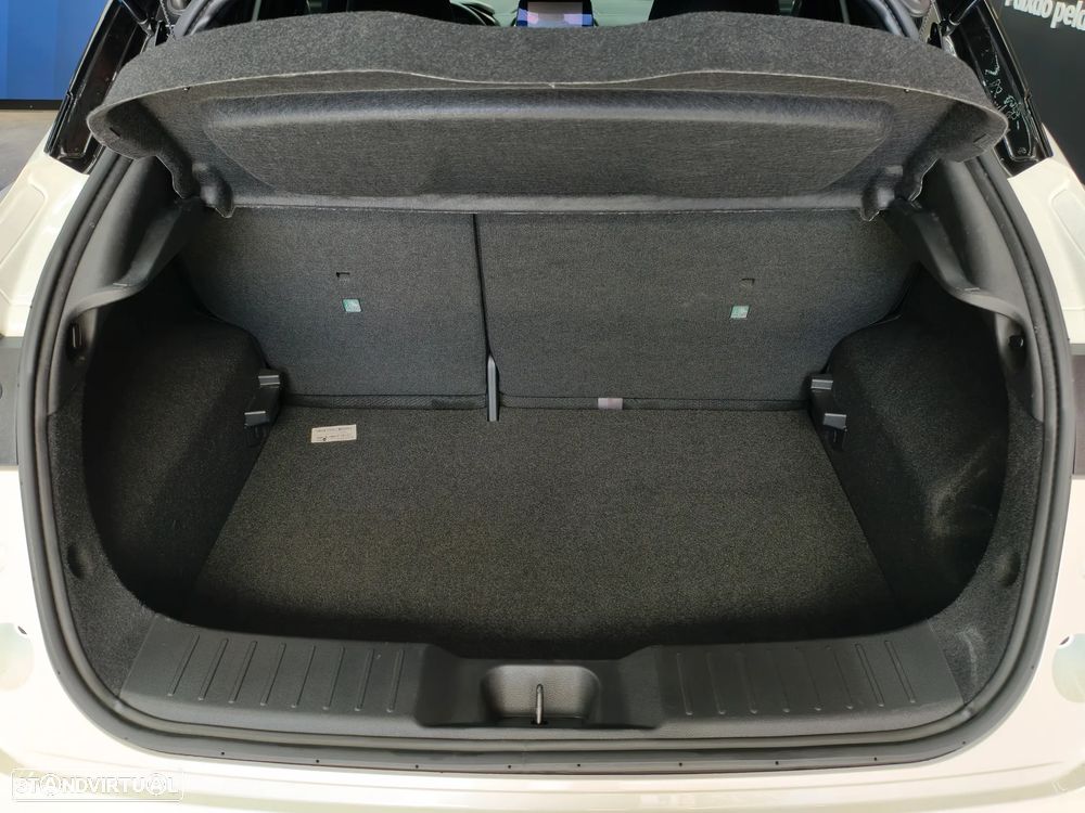 Nissan Juke 1.6 Hybrid N-Design Black - 54