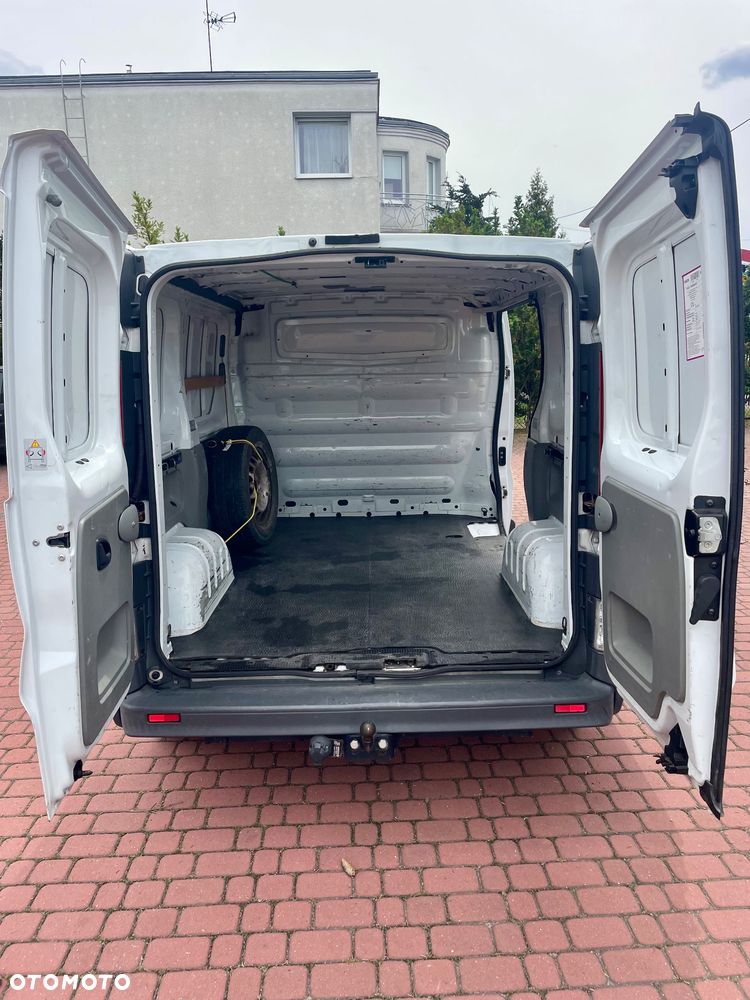 Opel Vivaro - 13