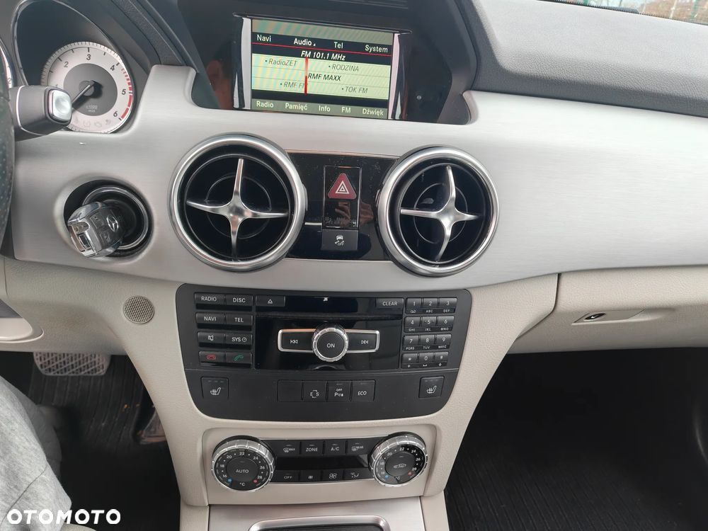 Mercedes-Benz GLK 250 CDI DPF 4Matic BlueEFFICIENCY 7G-TRONIC - 30