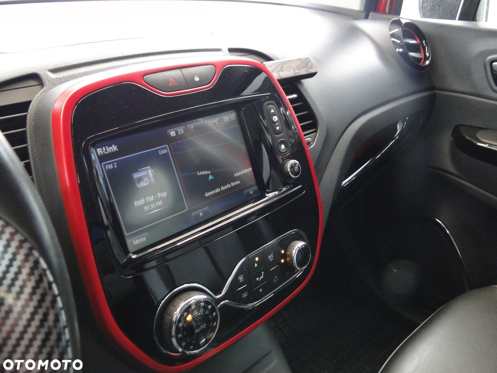 Renault Captur - 30