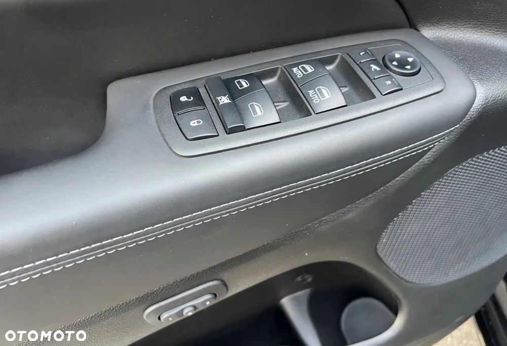 Jeep Grand Cherokee - 7