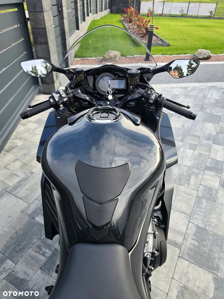Kawasaki Ninja - 9