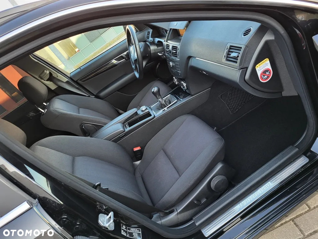 Mercedes-Benz Klasa C 200 Kompressor Avantgarde - 18
