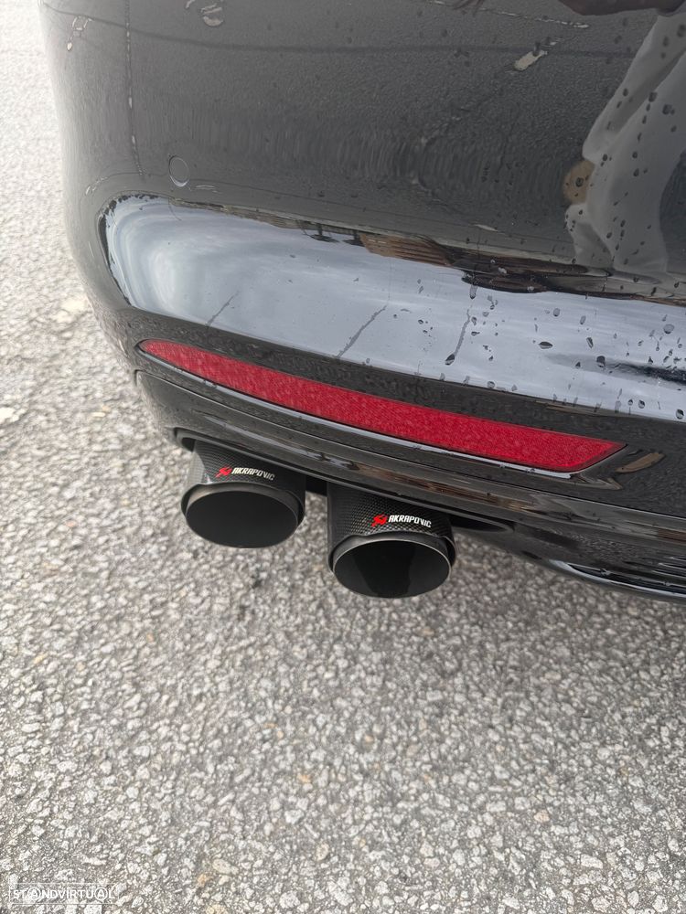 Porsche Panamera - 4