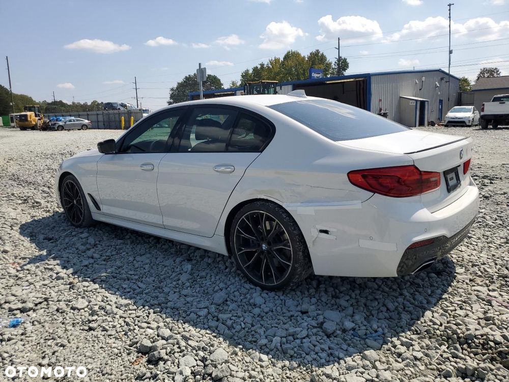 BMW Seria 5 540i Sport Line - 2