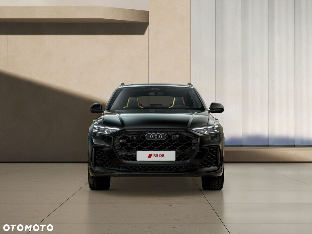 Audi RS Q8 - 2
